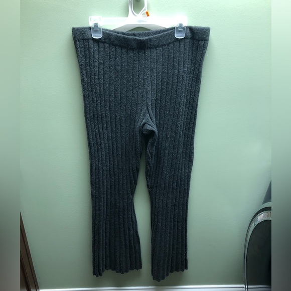 Women’s Gray Ribbed Knit Pants - Picture 1 of 5